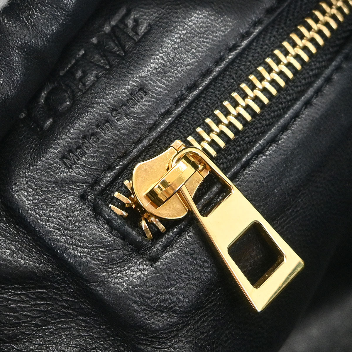 Loewe * Green Python Amazona 28 Handbag