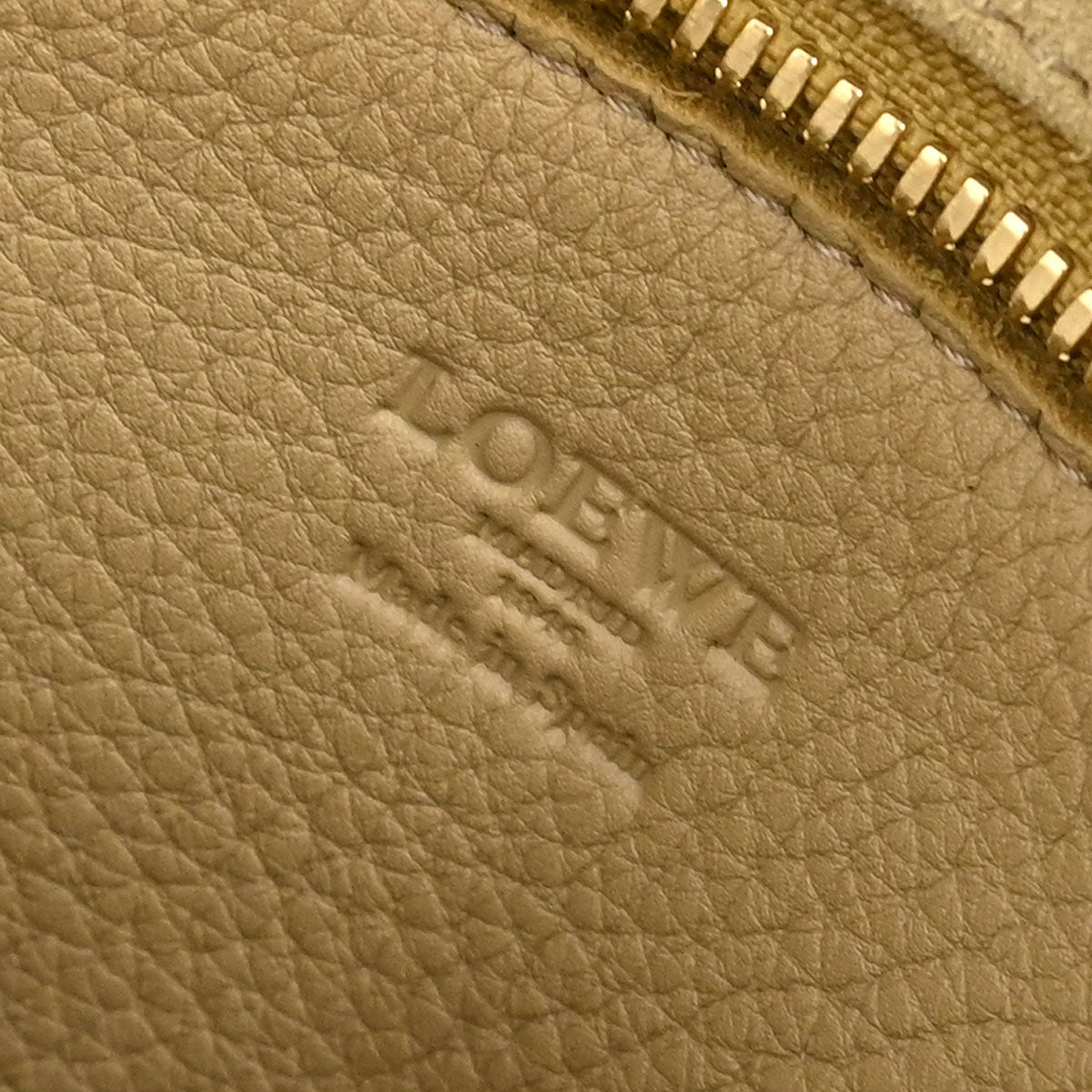 Loewe Beige Suede Amazona 36 Handbag