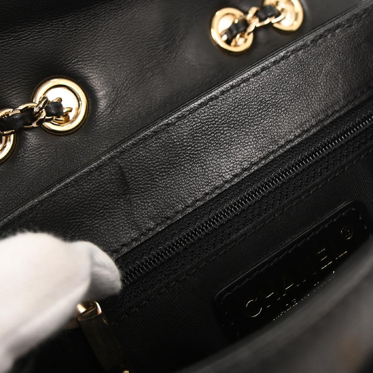 Chanel 2018-2019 Black Lambskin Shoulder Bag