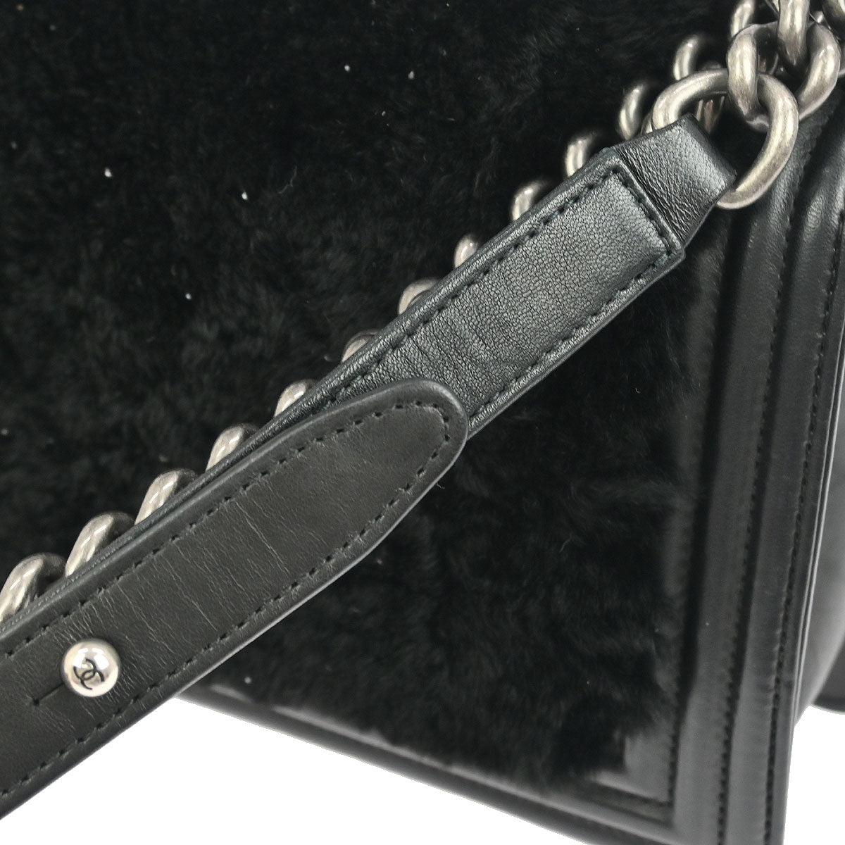 Boy Chanel Black Fur Lambskin Medium Shoulder Bag
