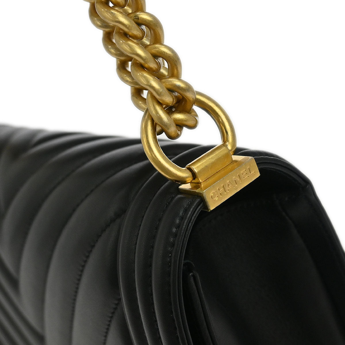 Boy Chanel Black Lambskin Chevron Medium Shoulder Bag