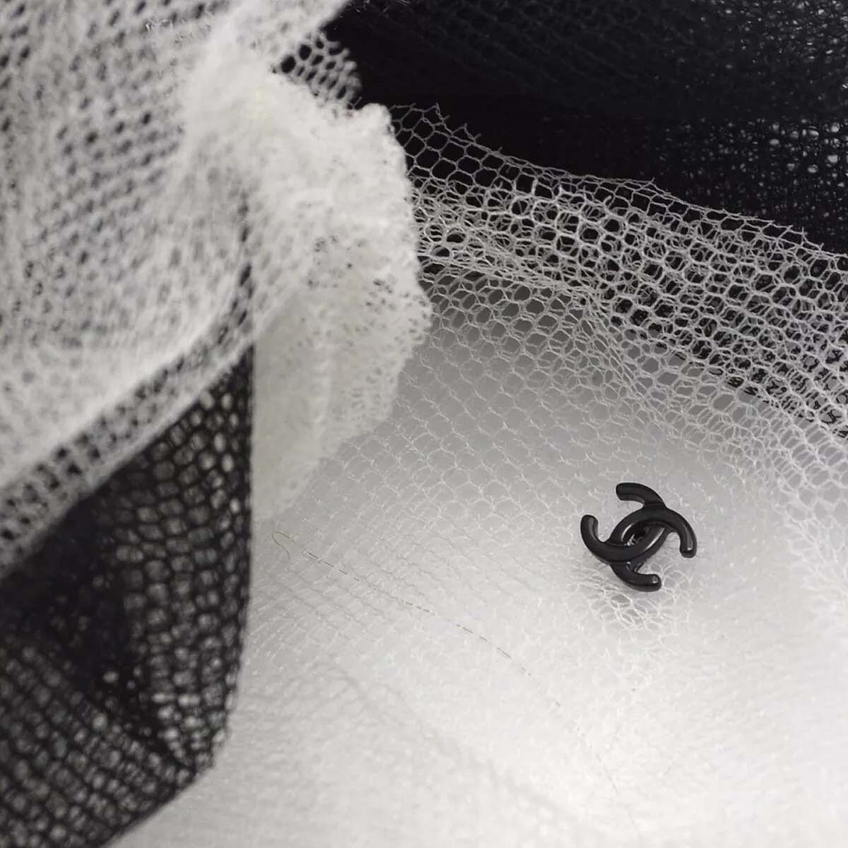 Chanel 2017 Hair Comb Black Canvas 17Ag