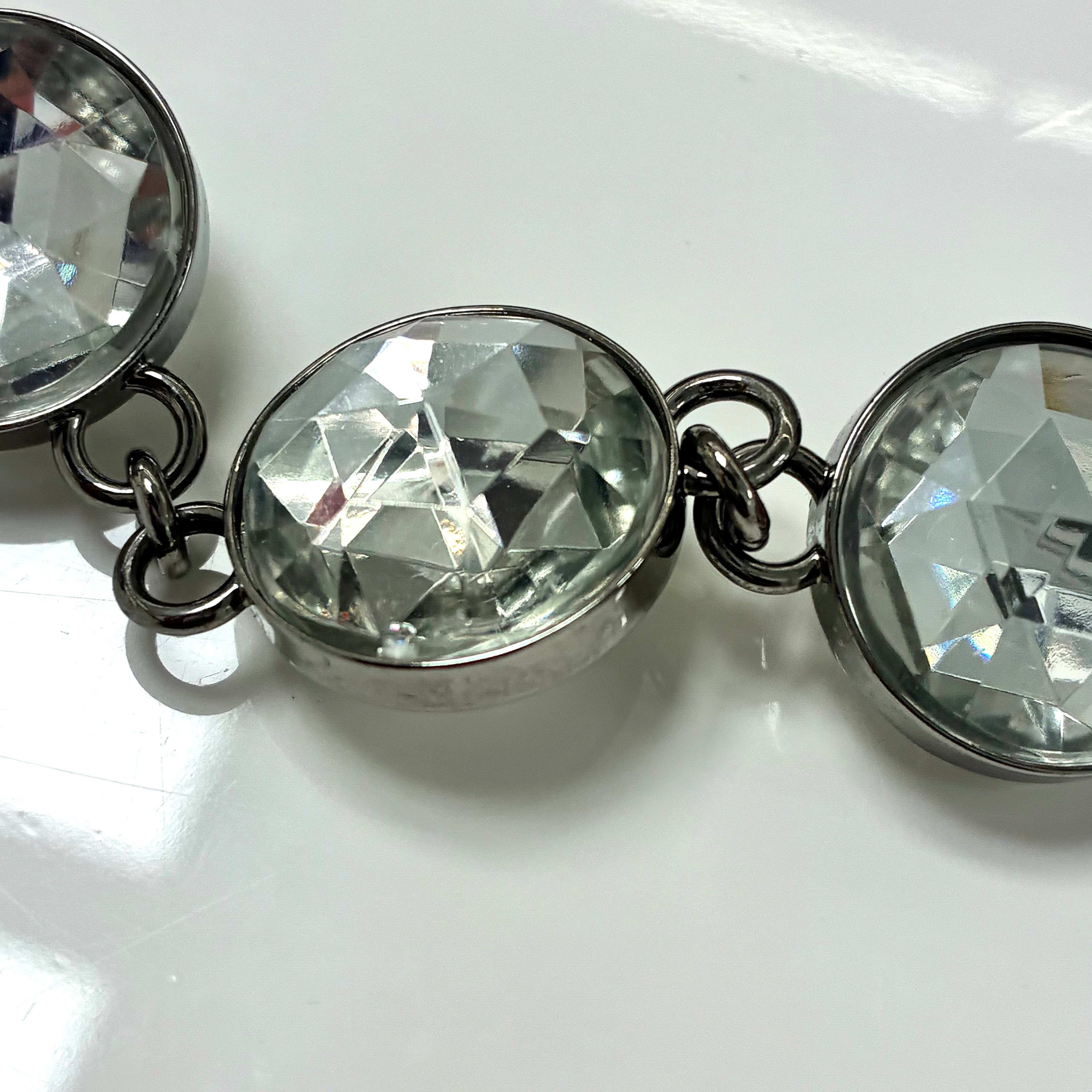 Miu Miu 2000-2010 Red Lambskin Matelasse Shoulder Bag