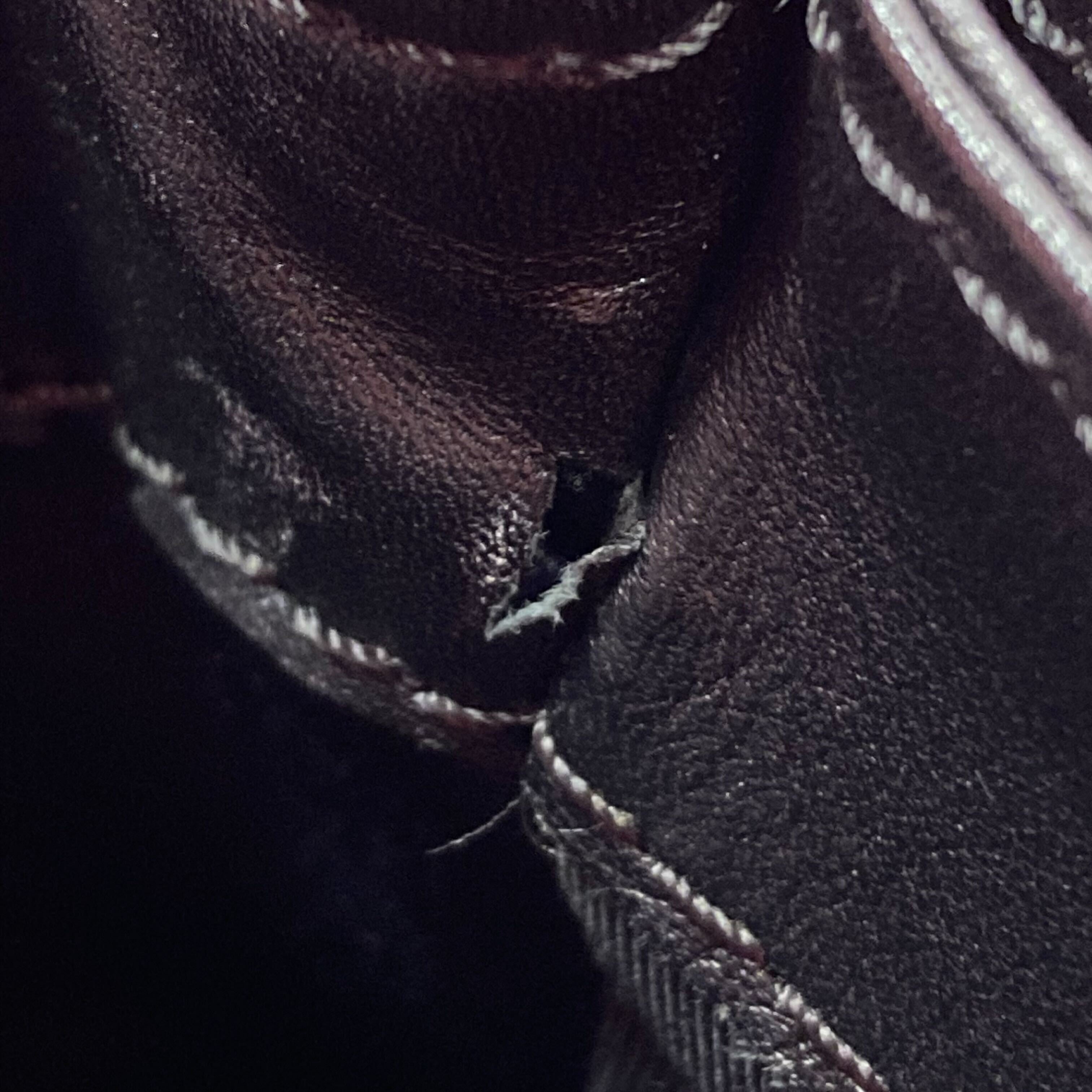 Boy Reverso Chanel 2013-2014 Black Lambskin New-Medium Shoulder Bag