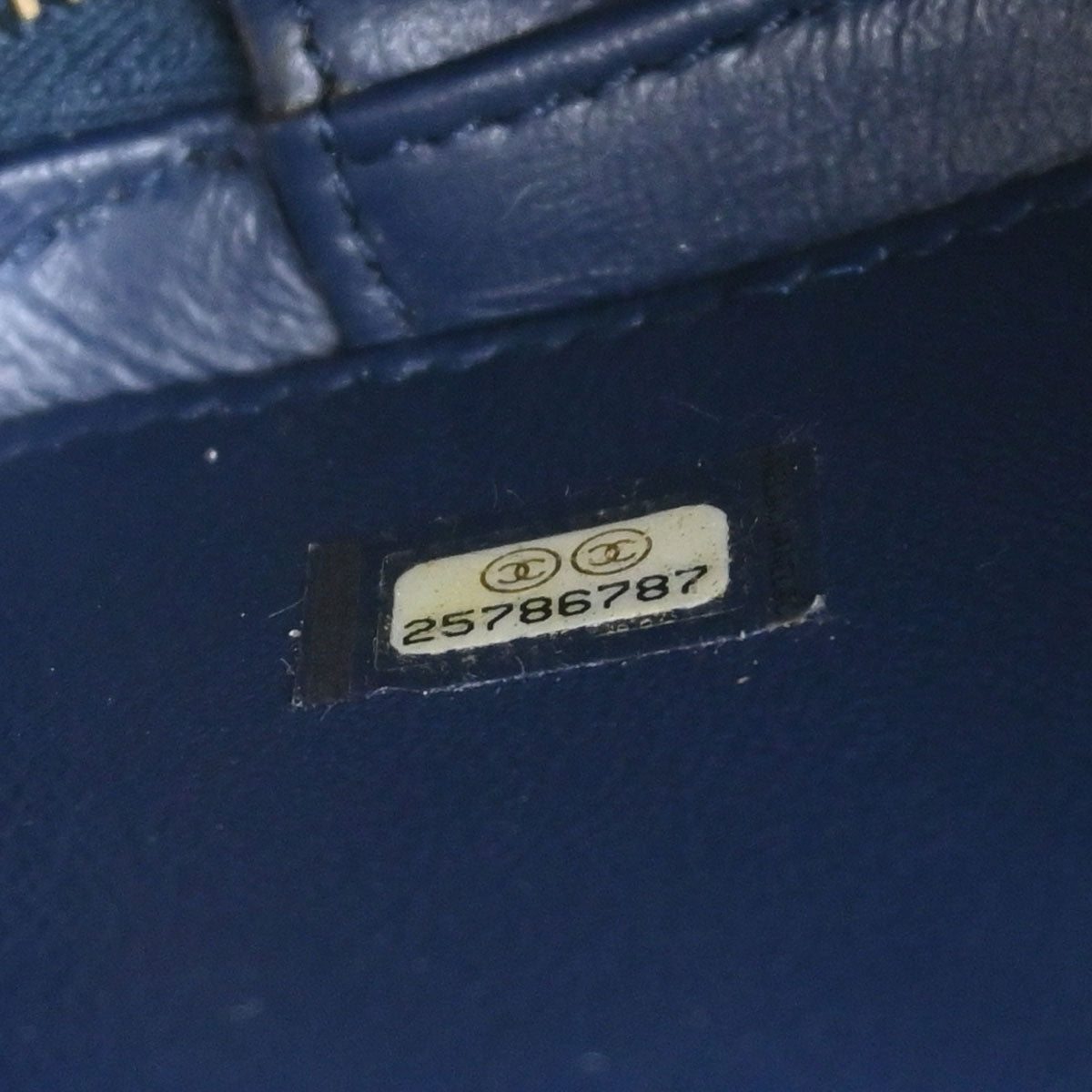 Chanel * 2018 Navy Tweed Python CC Filigree 2way Shoulder Vanity Handbag