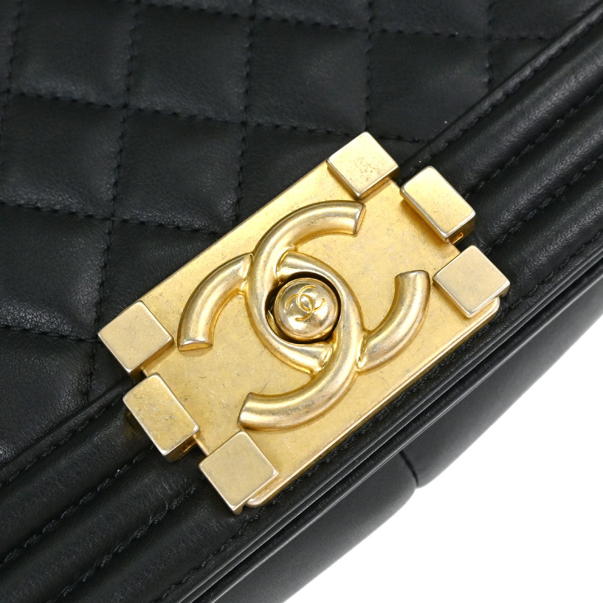 Boy Chanel 2019 Black Lambskin Medium Shoulder Bag