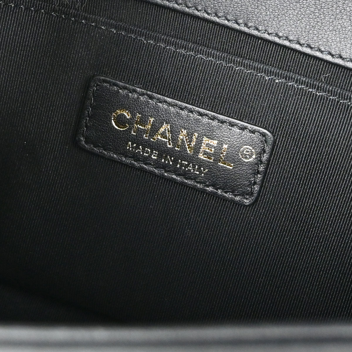 Boy Chanel 2019 Black Lambskin Medium Shoulder Bag