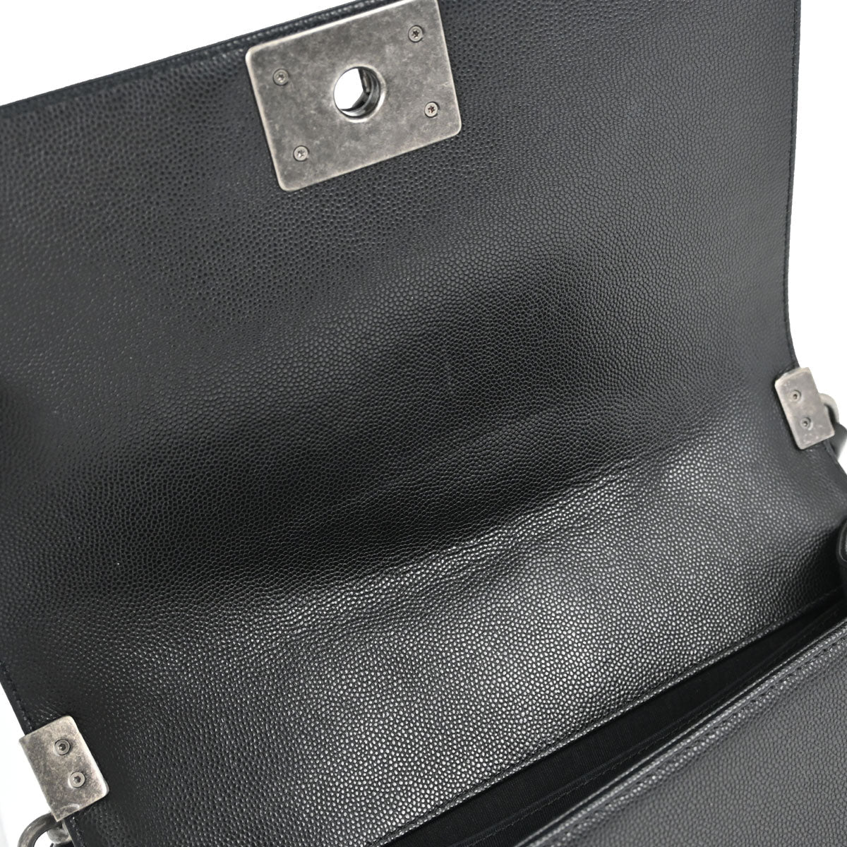 Boy Chanel 2017-2018 Black Caviar Skin Chevron Medium Shoulder Bag