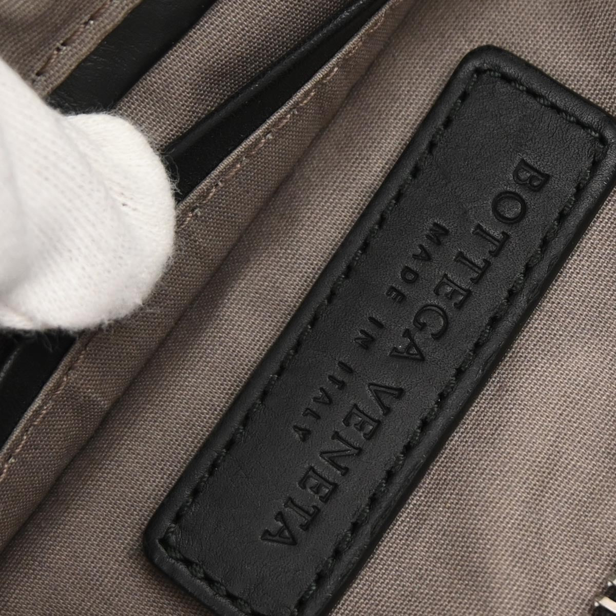 Bottega Veneta Black Lambskin Intrecciato Shoulder Bag