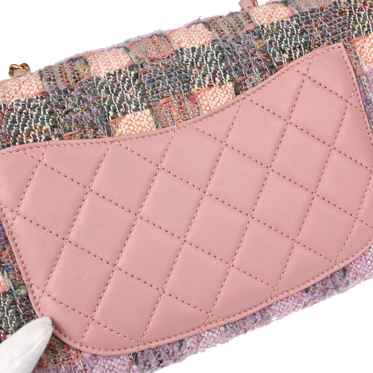 Chanel 2019 Pink Tweed Filigree Flap Bag Shoulder Bag
