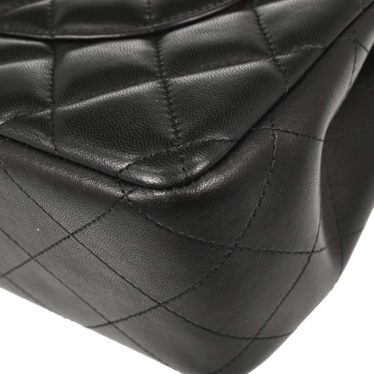 Chanel Black Lambskin Jumbo Classic Double Flap Shoulder Bag