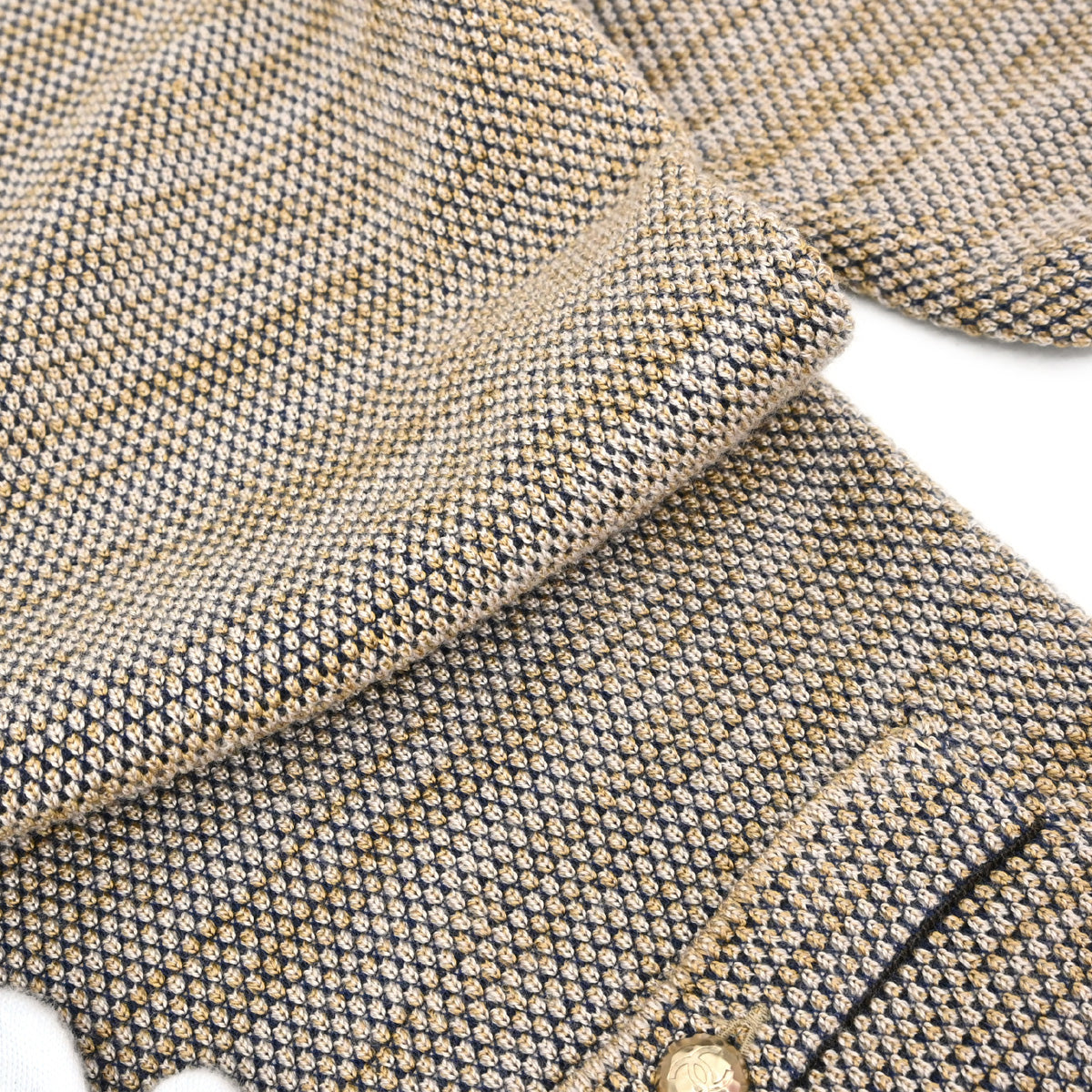 Chanel 2011 Cardigan Beige #38