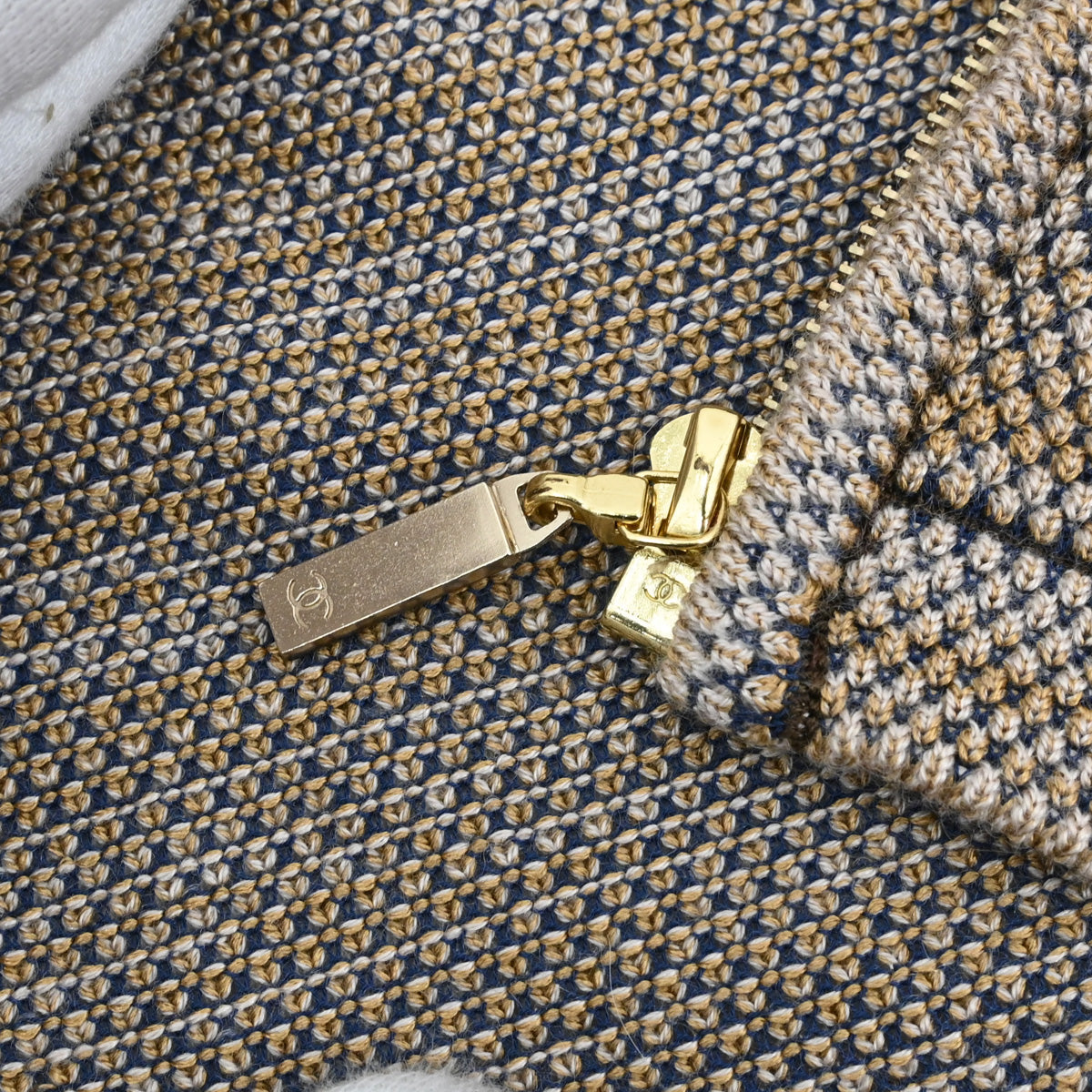 Chanel 2011 Cardigan Beige #38