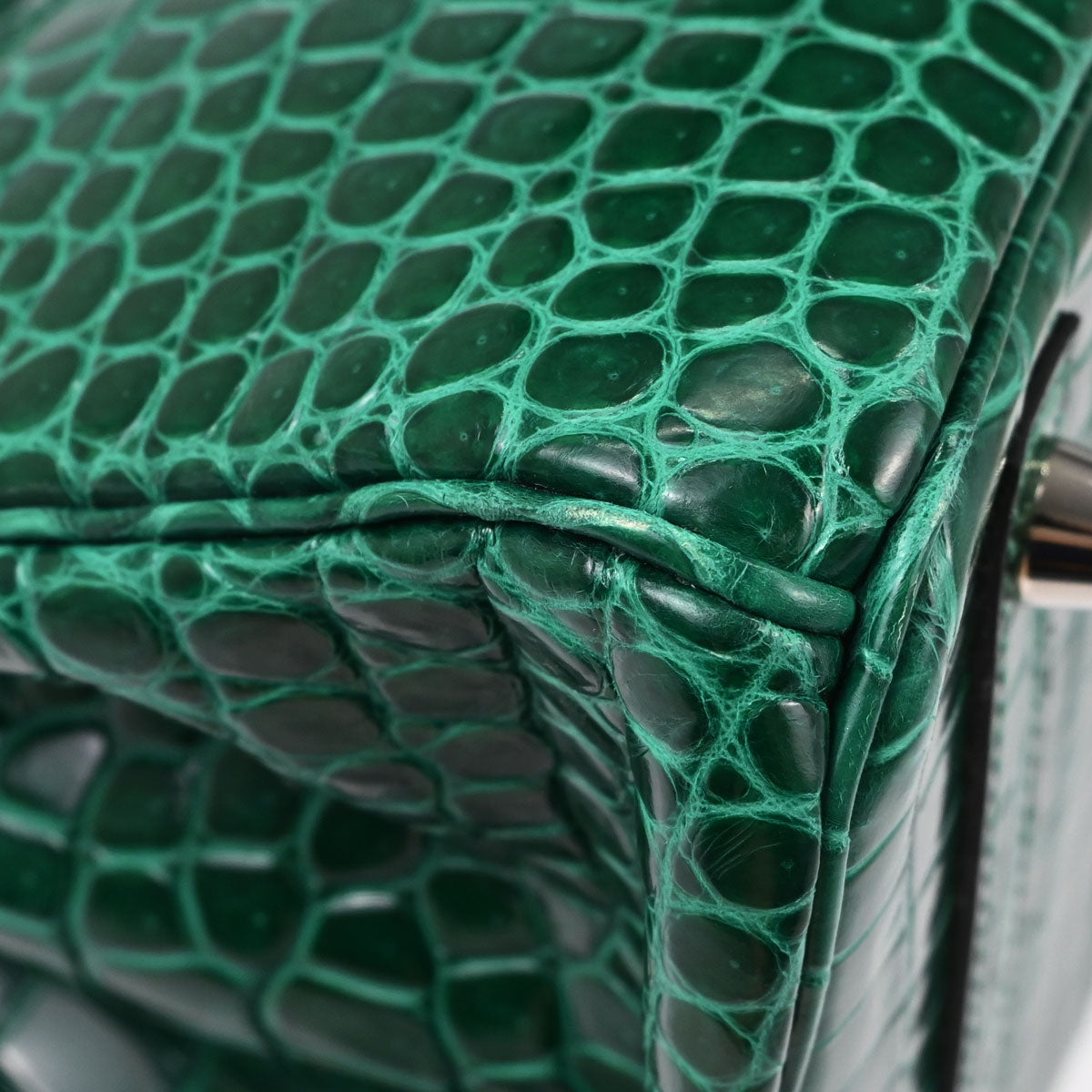 Hermes * Vert Emerald Porosus Birkin 30 Handbag
