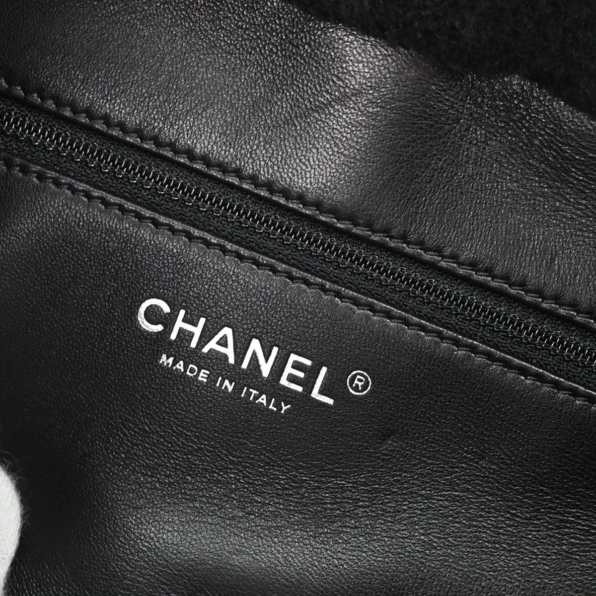 Chanel 2014-2015 Black Wool Lambskin 2way Shearling Comic Tote Handbag