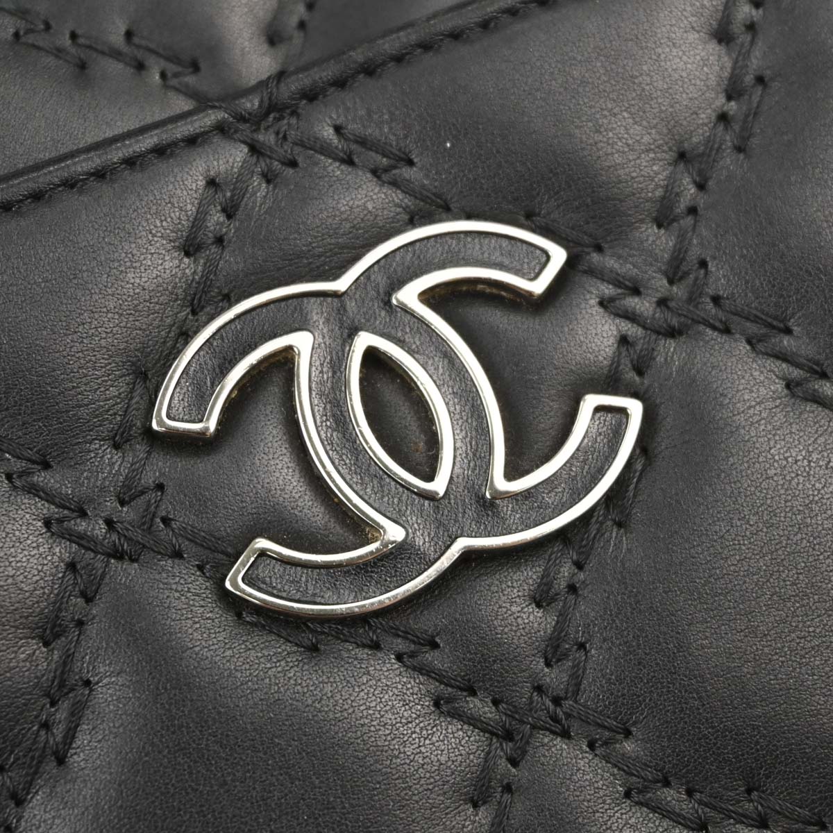 Chanel Black Calfskin Hamptons WOC Wallet on Chain Bag