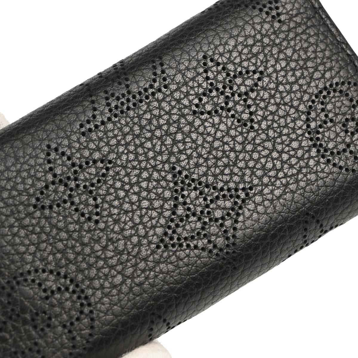Louis Vuitton Black Mahina Multicles 4 Key Case M64054 Small Good