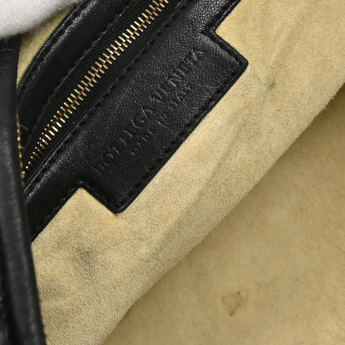 Bottega Veneta Black Lambskin Intrecciato Hobo Handbag