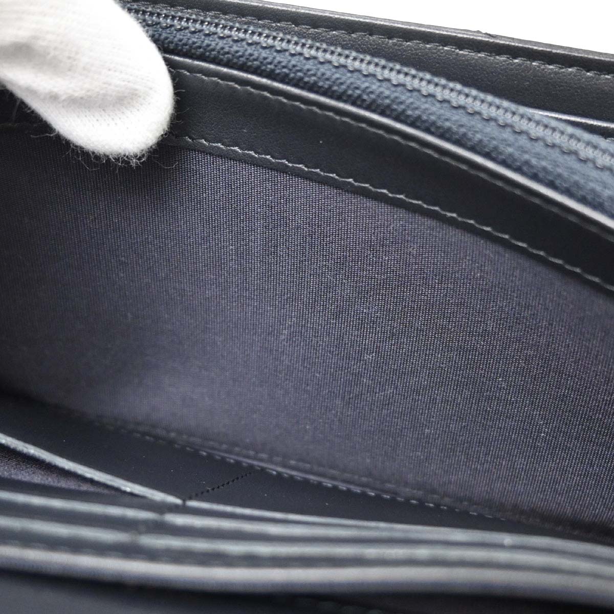 Chanel 2018-2019 Navy Lambskin Chevron CC Button Flap Long Wallet