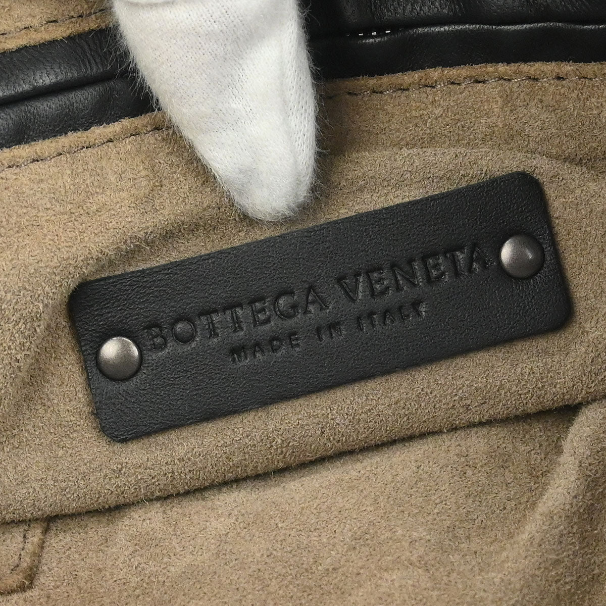 Bottega Veneta Black Lambskin Intrecciato Hobo Handbag