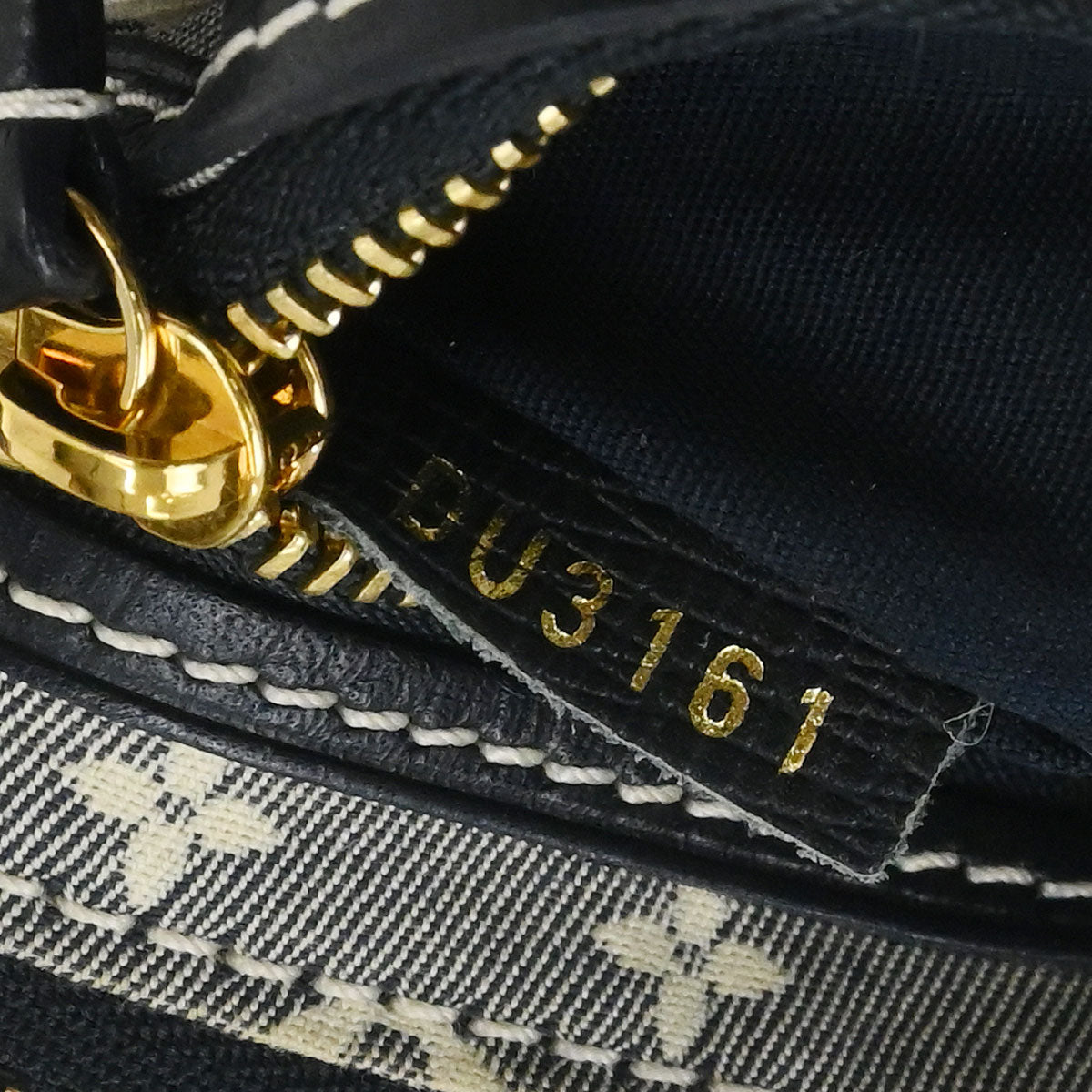 Louis Vuitton Blue Idylle Mini Pochette Accessoires Handbag M62998