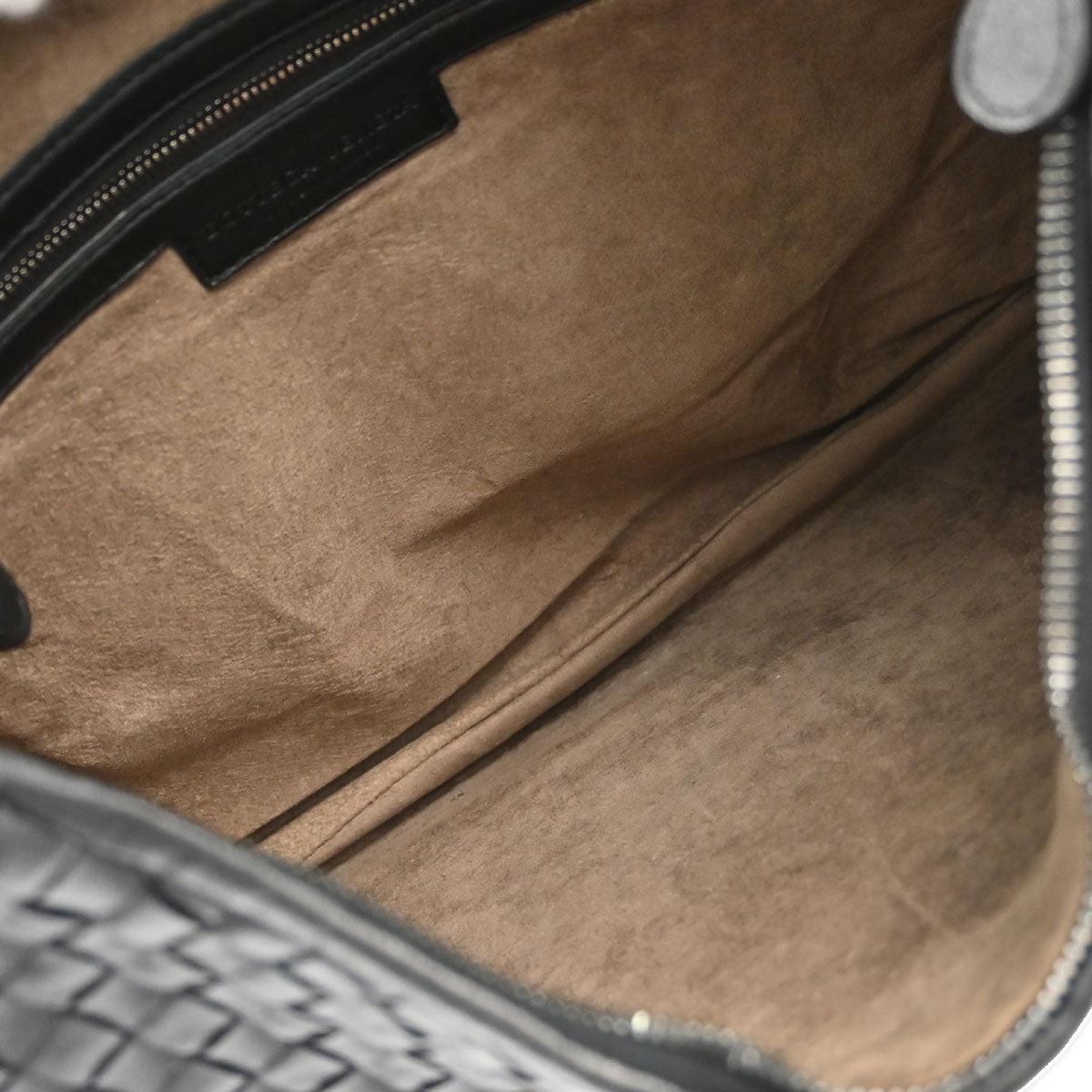 Bottega Veneta Black Lambskin Intrecciato Hobo Handbag