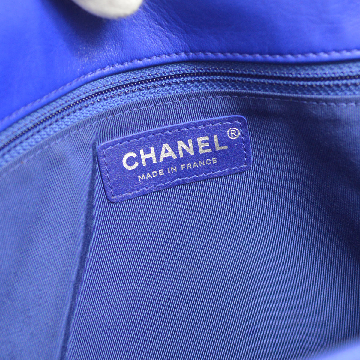 Chanel 2013-2014 Blue Black Lambskin Hula Hoop Handbag