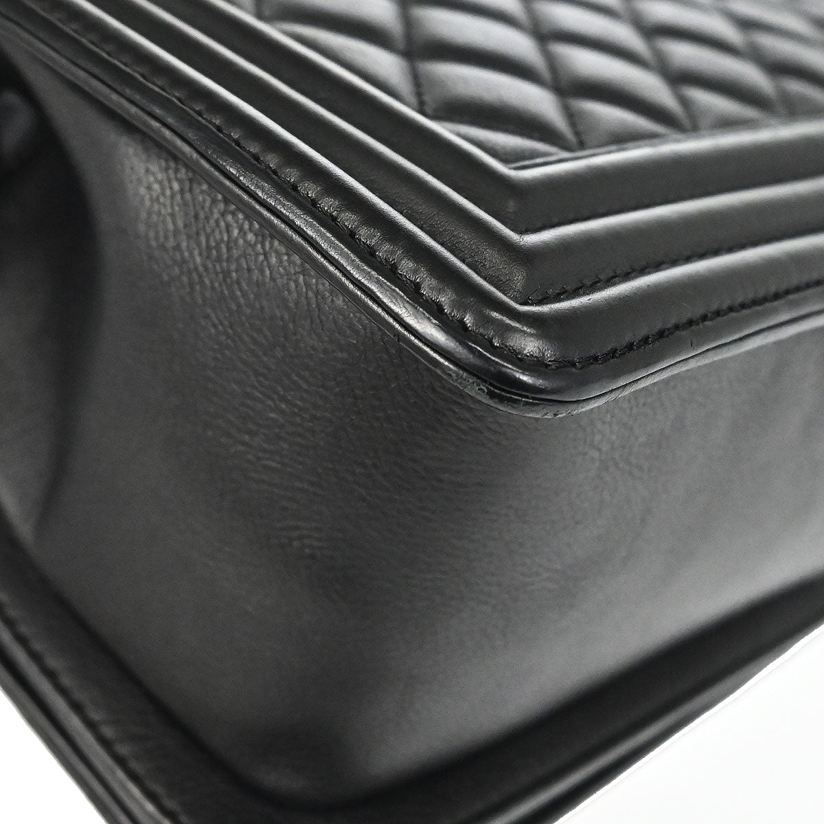 Boy Chanel 2012-2013 Black Lambskin Medium Shoulder Bag