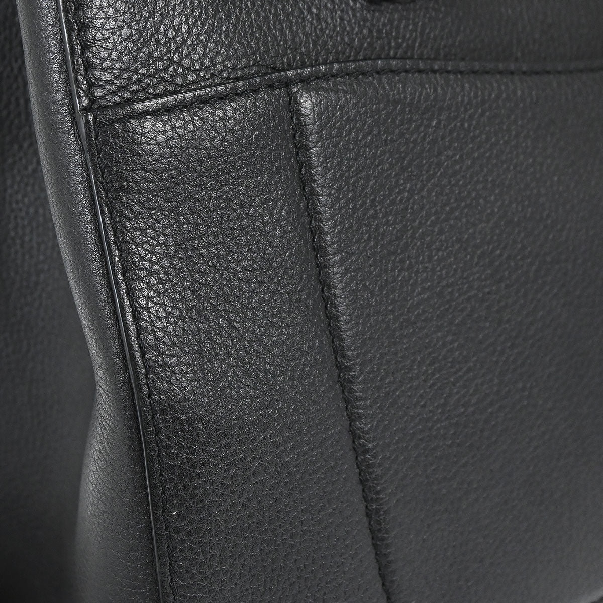 Chanel 2017-2018 Black Calfskin Neo Executive Cerf 2way Shoulder Tote Bag