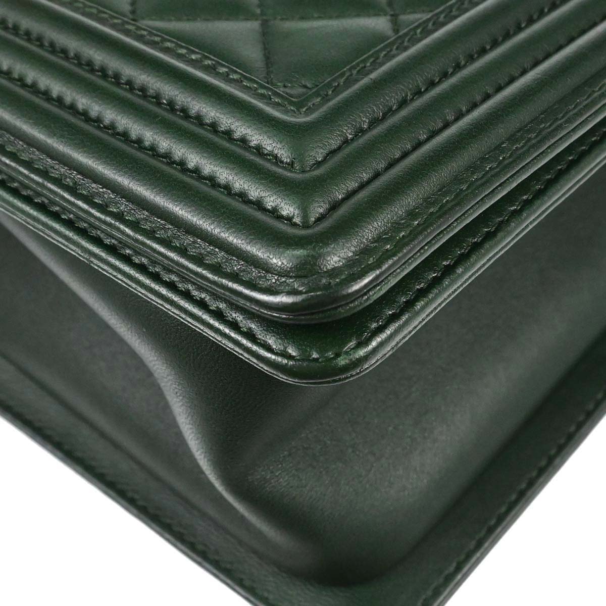 Boy Chanel 2014-2015 Green Lambskin Medium Shoulder Bag