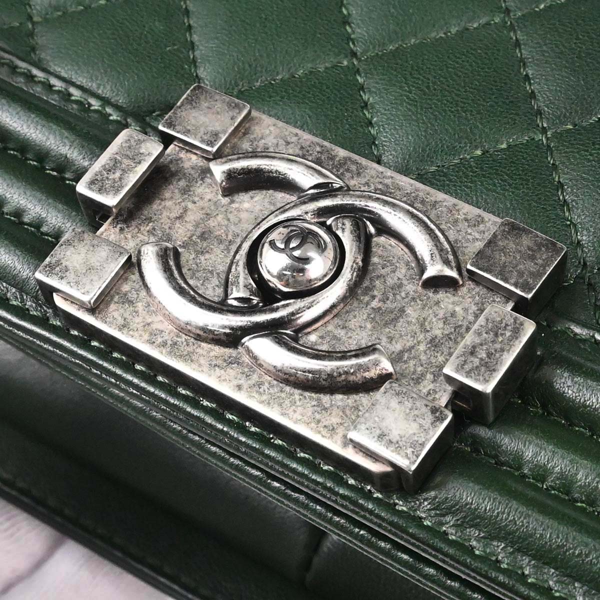 Boy Chanel 2014-2015 Green Lambskin Medium Shoulder Bag