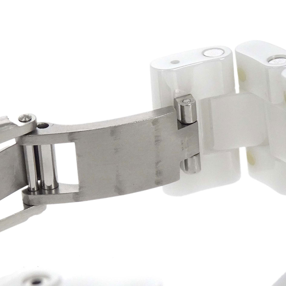 Chanel J12 33mm Ref.H0968 Quartz Watch Ceramic White