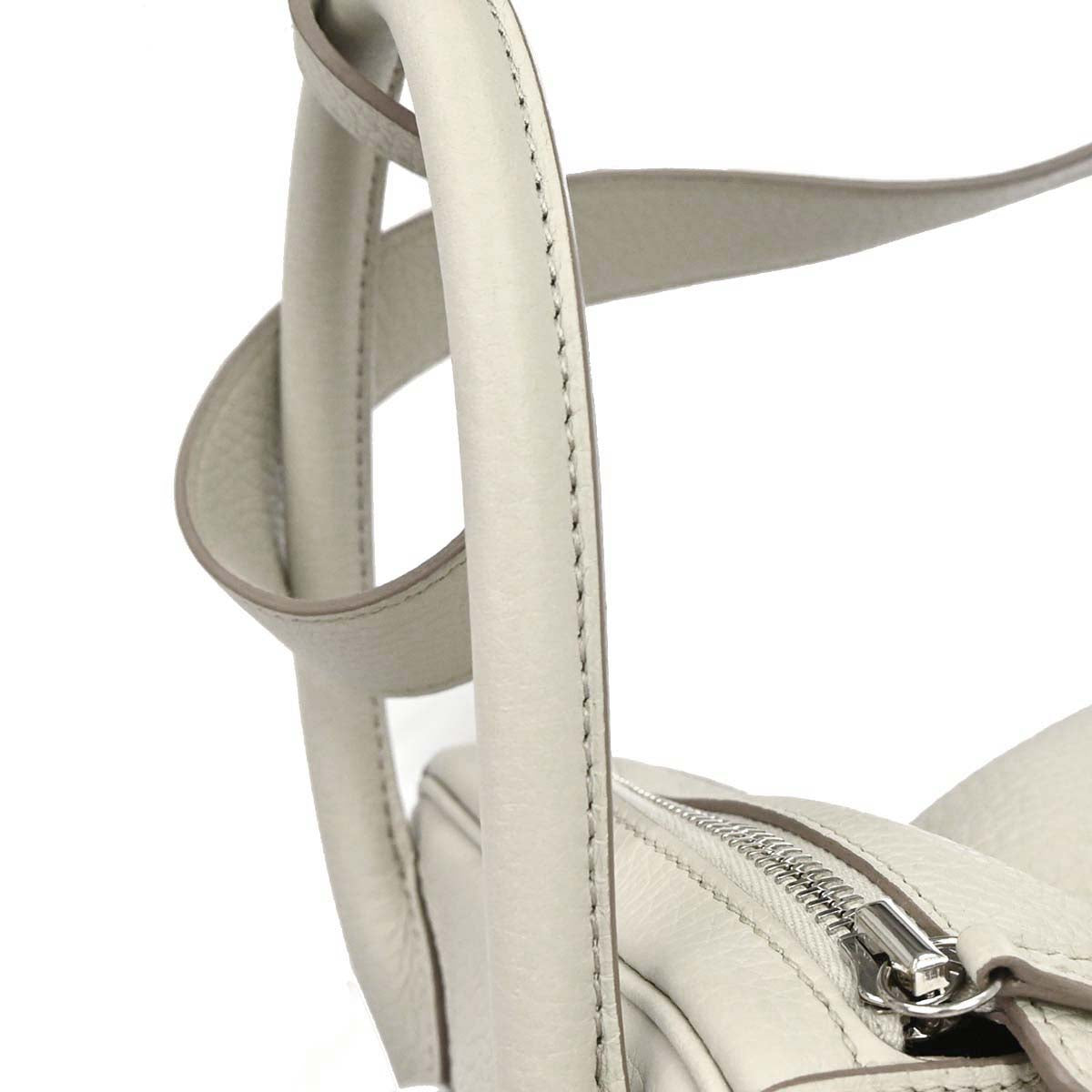 Hermes Vanilla Taurillon Clemence Lindy 30 Shoulder Bag