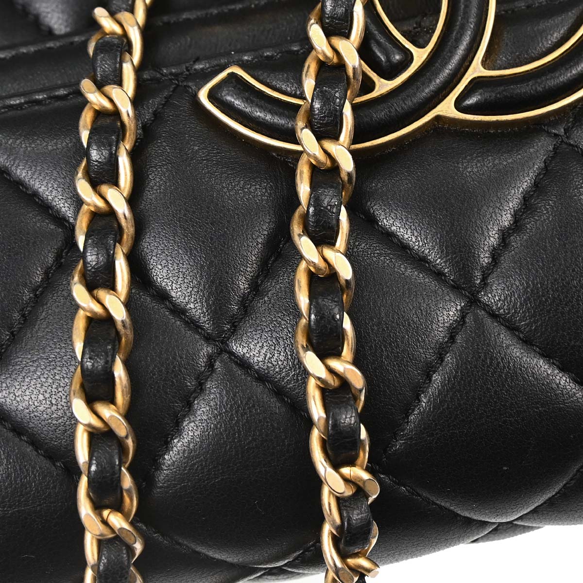Chanel 2018-2019 Black Lambskin CC Chic Double Flap Shoulder Bag