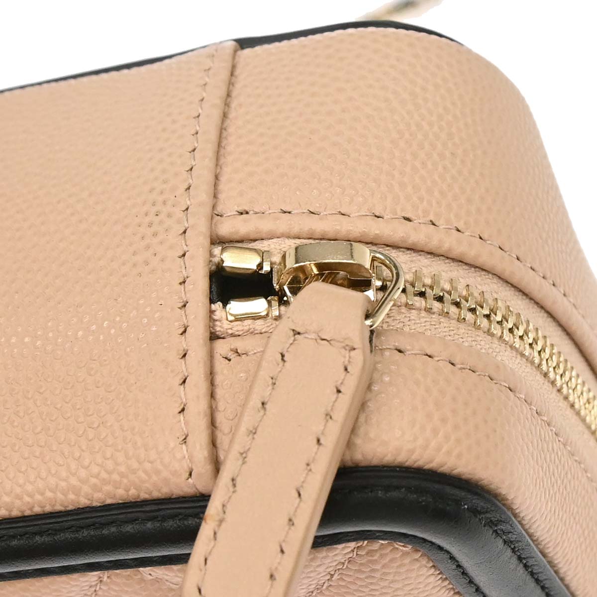 Chanel 2019 Beige Calfskin Filigree Vanity Shoulder Bag