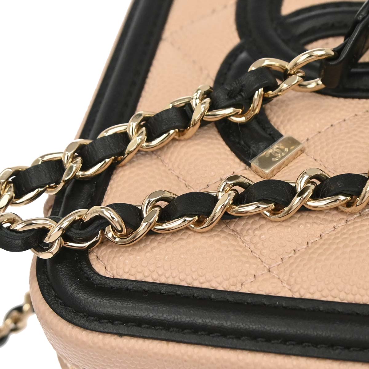 Chanel 2019 Beige Calfskin Filigree Vanity Shoulder Bag