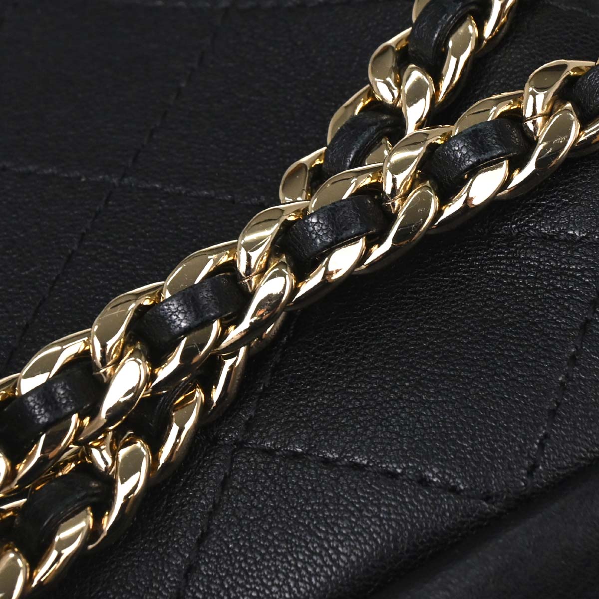 Chanel Black Goatskin Casual Trip Camera Case Shoulder Bag