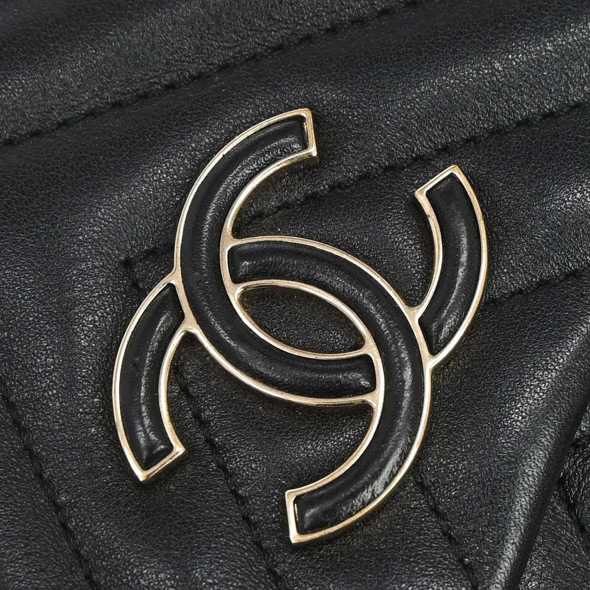 Chanel 2019 Black Calfskin Daily Chevron Camera Bag