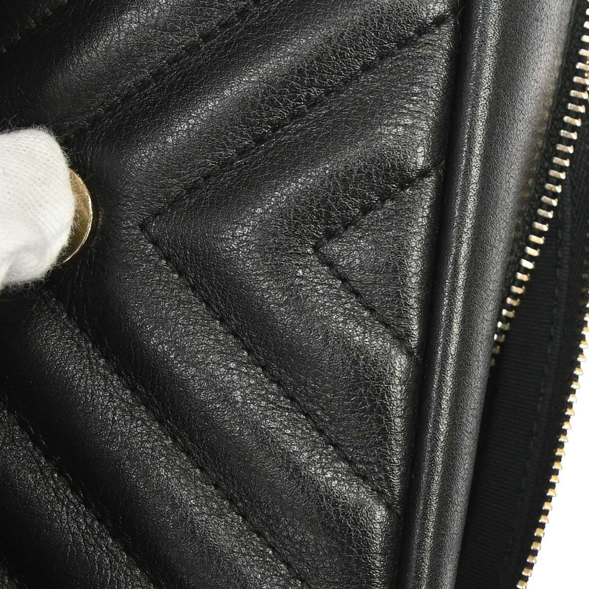 Chanel 2019 Black Calfskin Daily Chevron Camera Bag