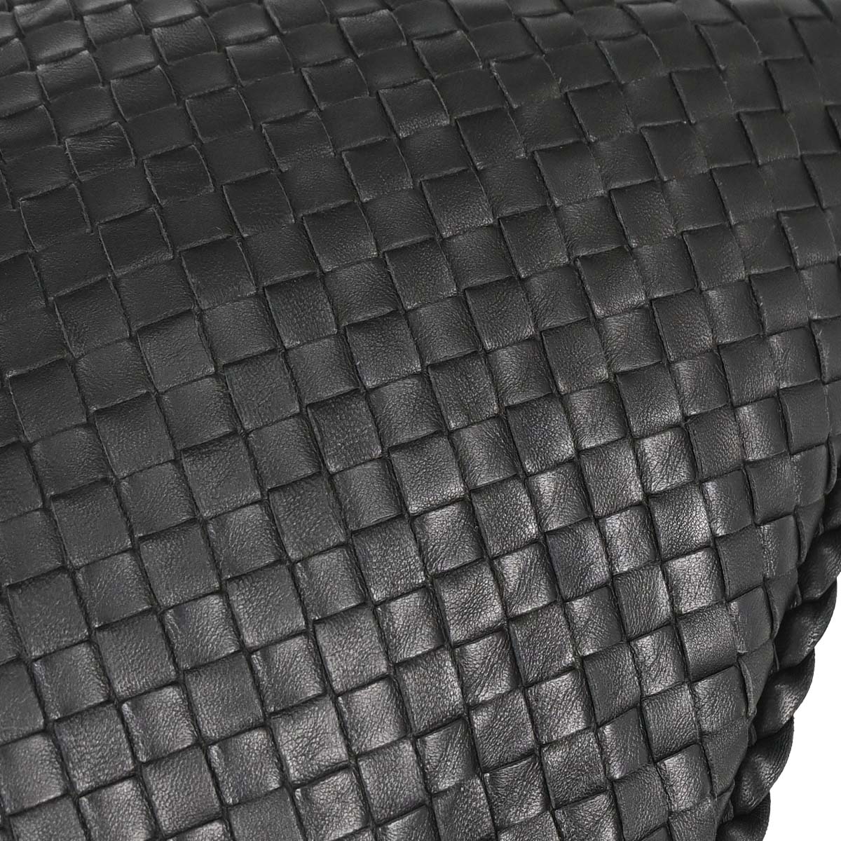 Bottega Veneta Black Lambskin Intrecciato Hobo Handbag