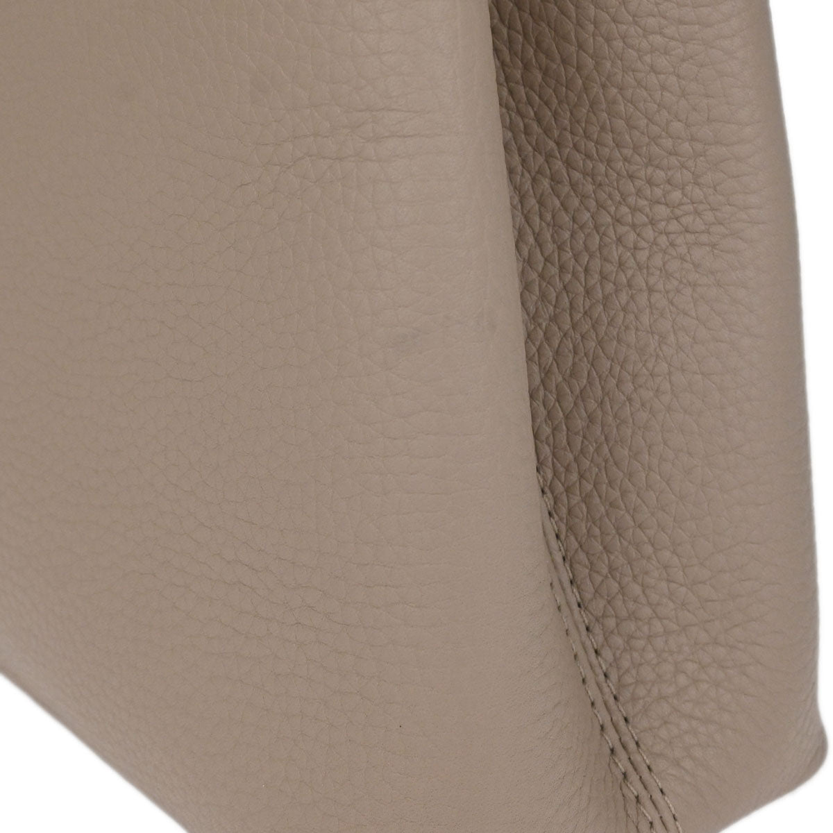 Louis Vuitton Beige Leather Capucines MM 2way Shoulder Handbag M52396
