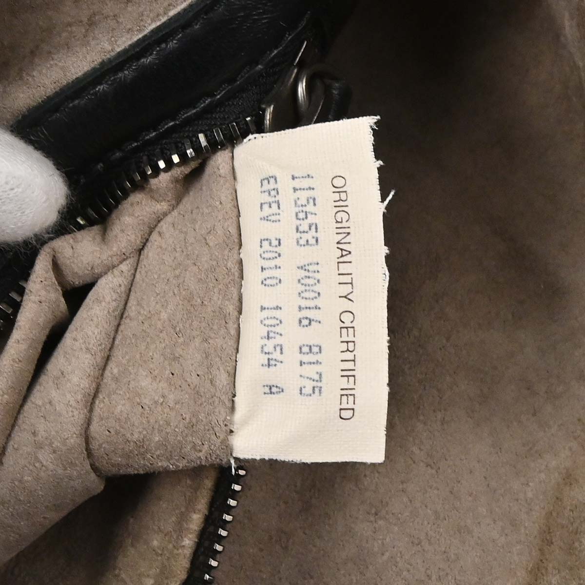 Bottega Veneta Black Lambskin Intrecciato Hobo Handbag