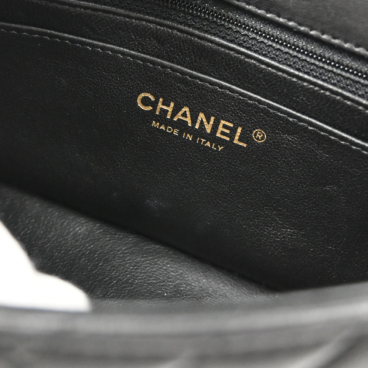 Chanel 2017-2018 Black Lambskin Chevron Single Flap Shoulder Bag