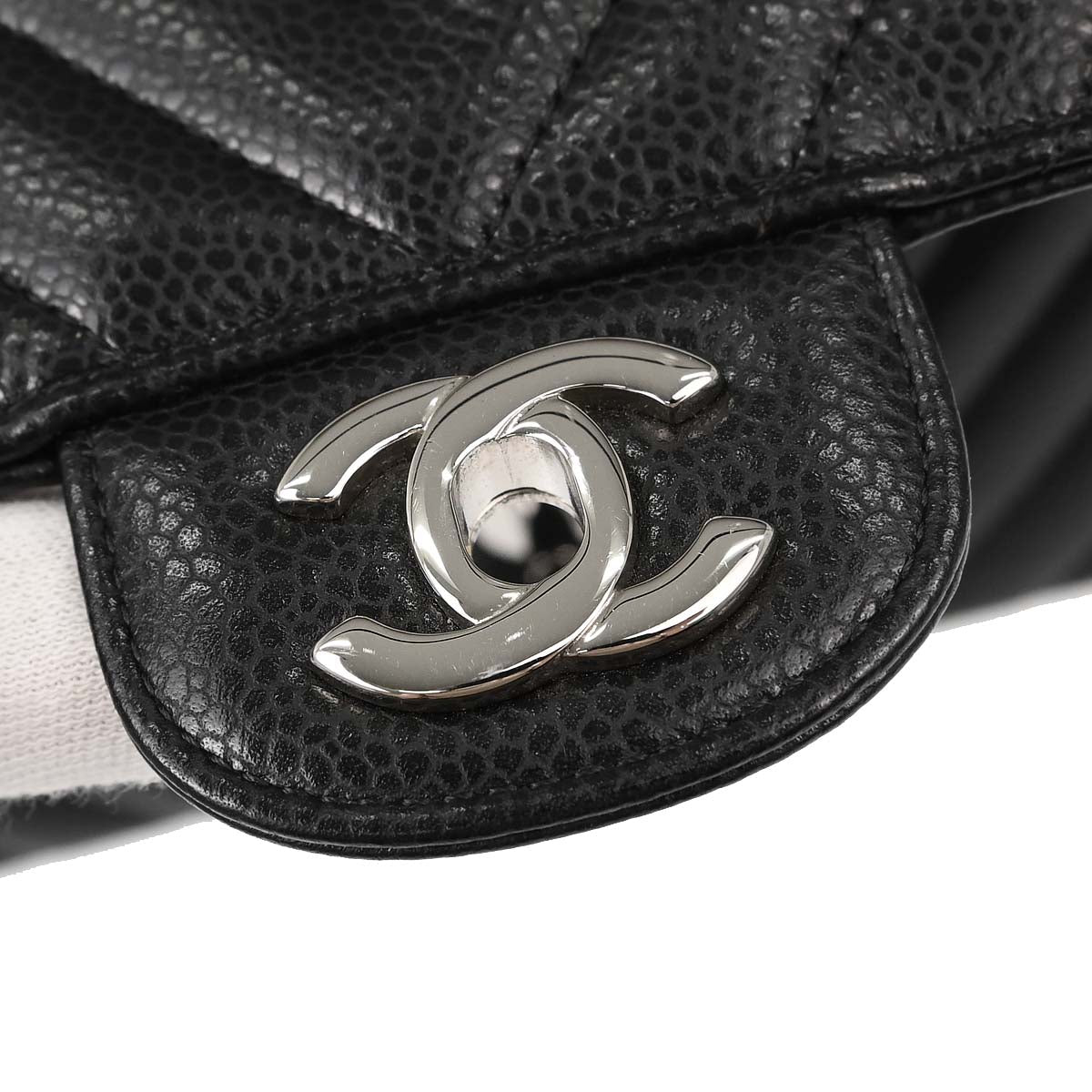 Chanel Black Caviar Skin Chevron Medium Classic Double Flap Shoulder Bag