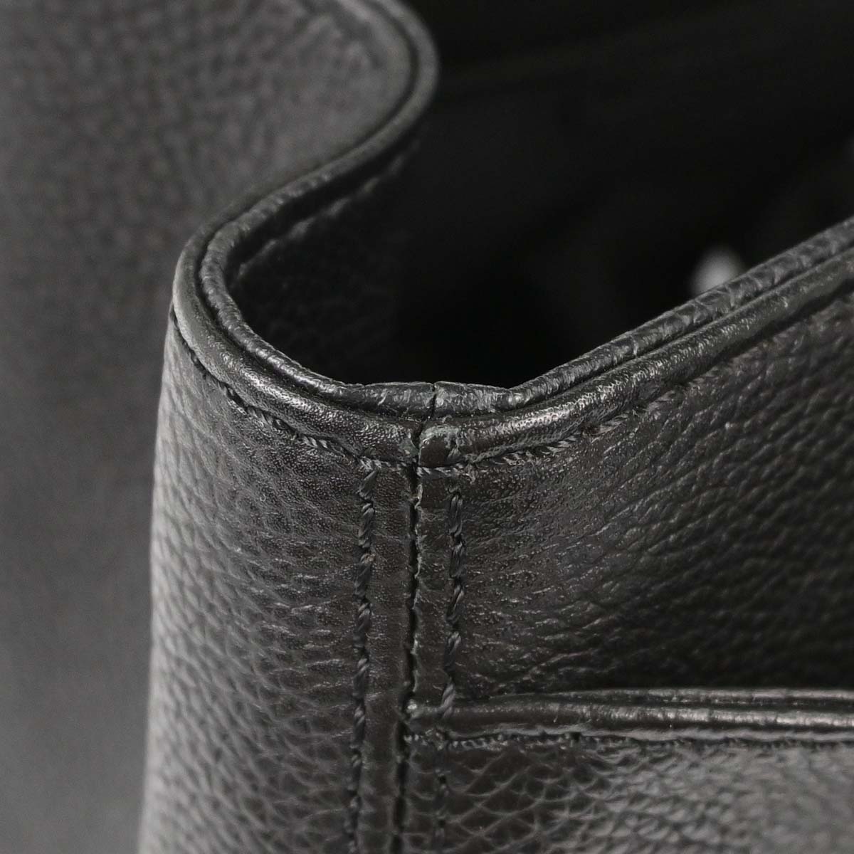 Chanel Black Calfskin Executive Cerf Tote Bag