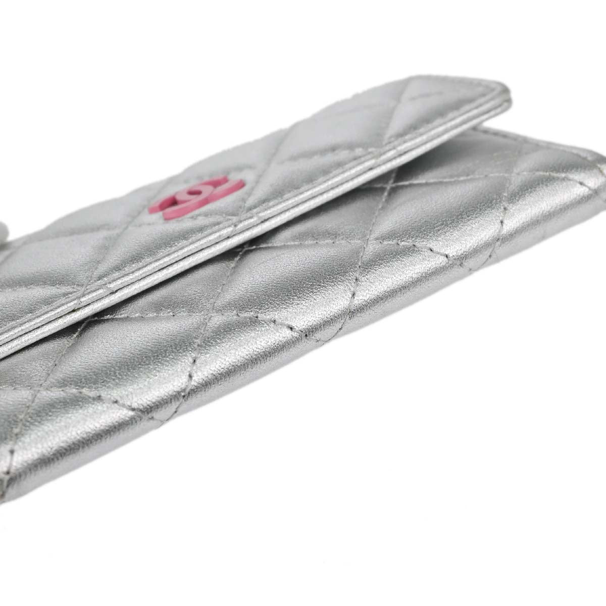 Chanel 2012 Silver Lambskin Cardholder Small Good