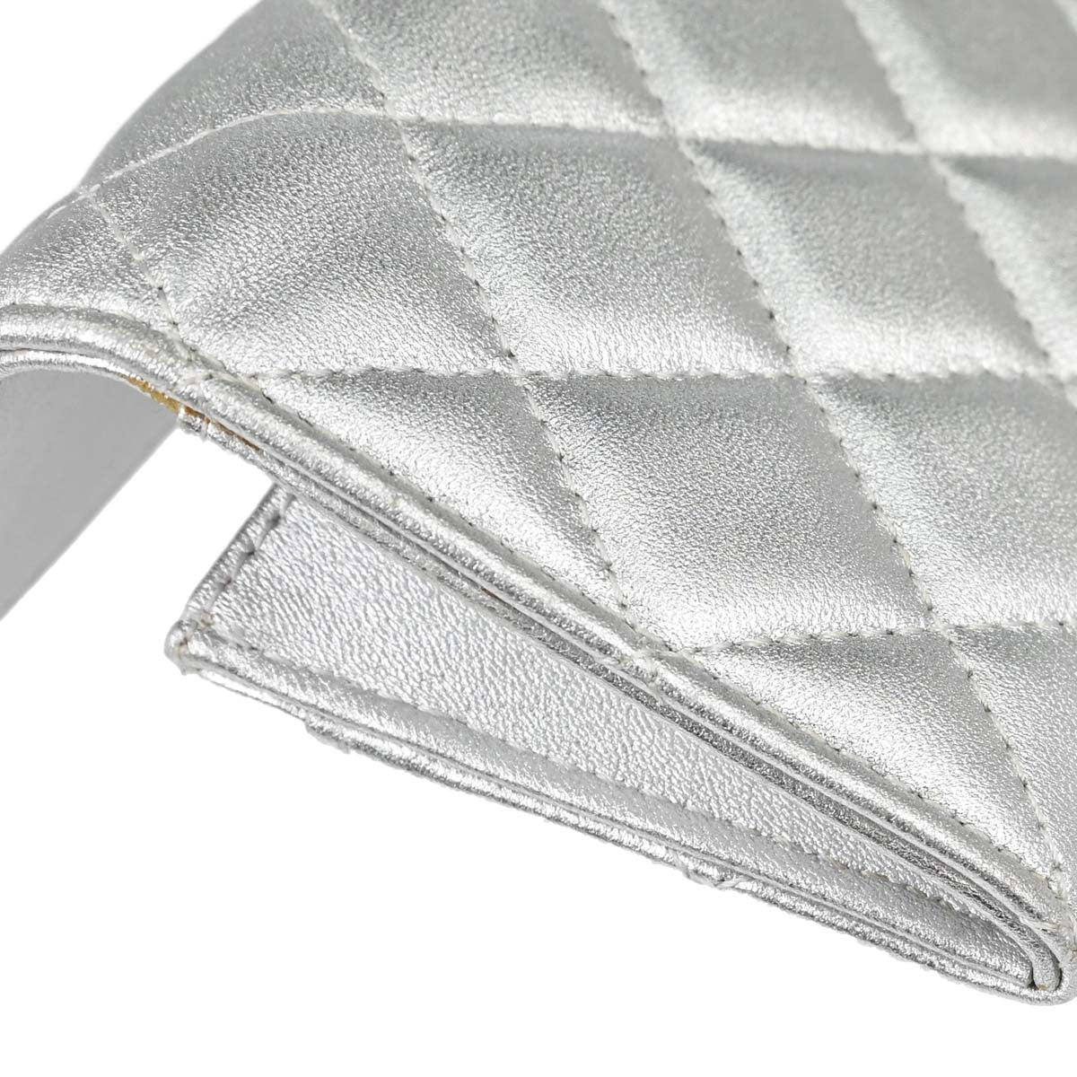 Chanel 2012 Silver Lambskin Cardholder Small Good