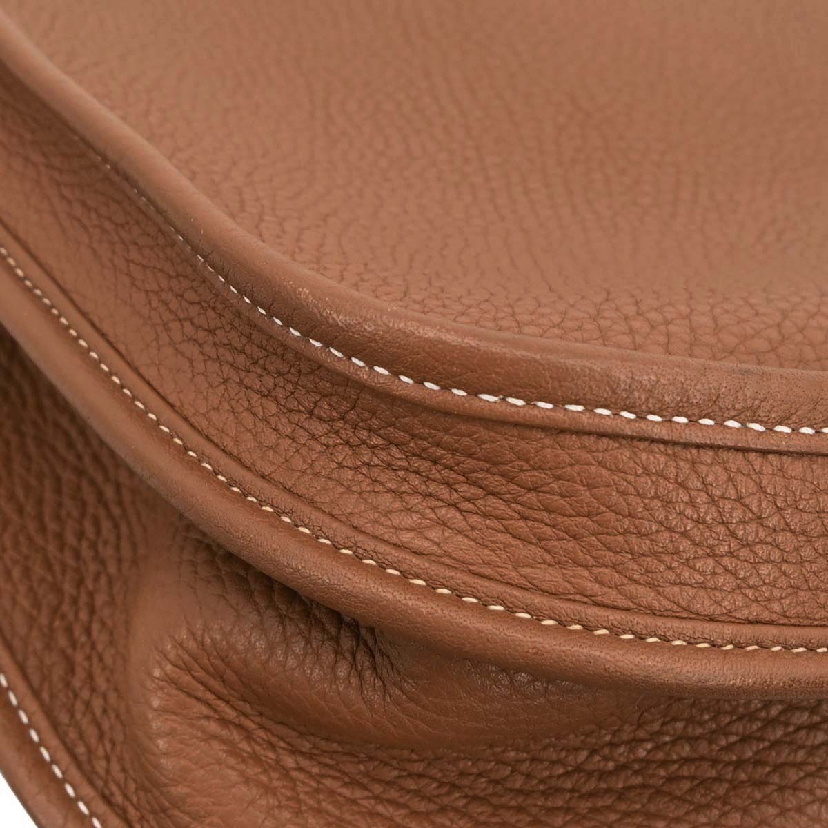 Hermes Fauve Taurillon Clemence Evelyne 3 33 GM Shoulder Bag