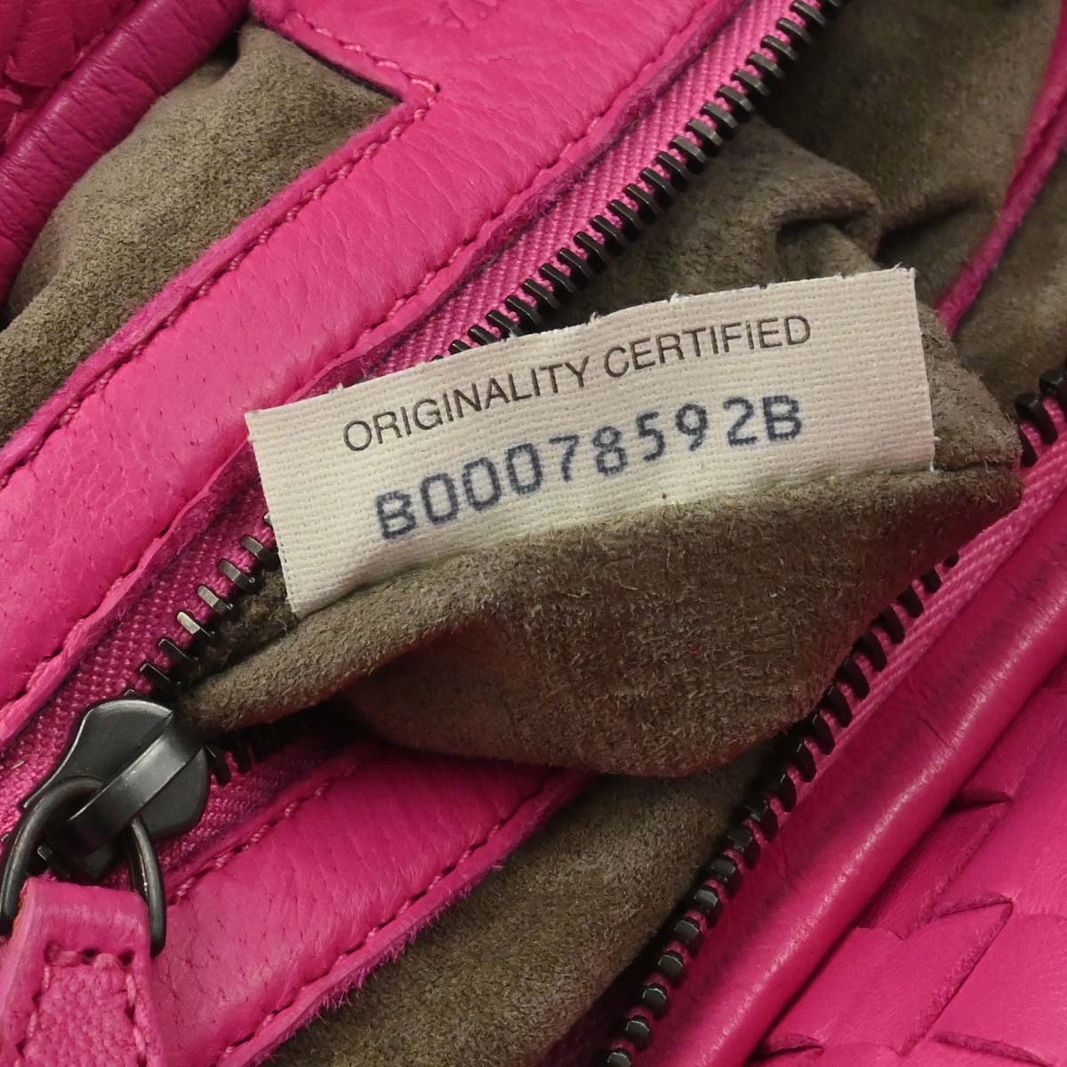 Bottega Veneta Pink Lambskin Intrecciato Hobo Handbag