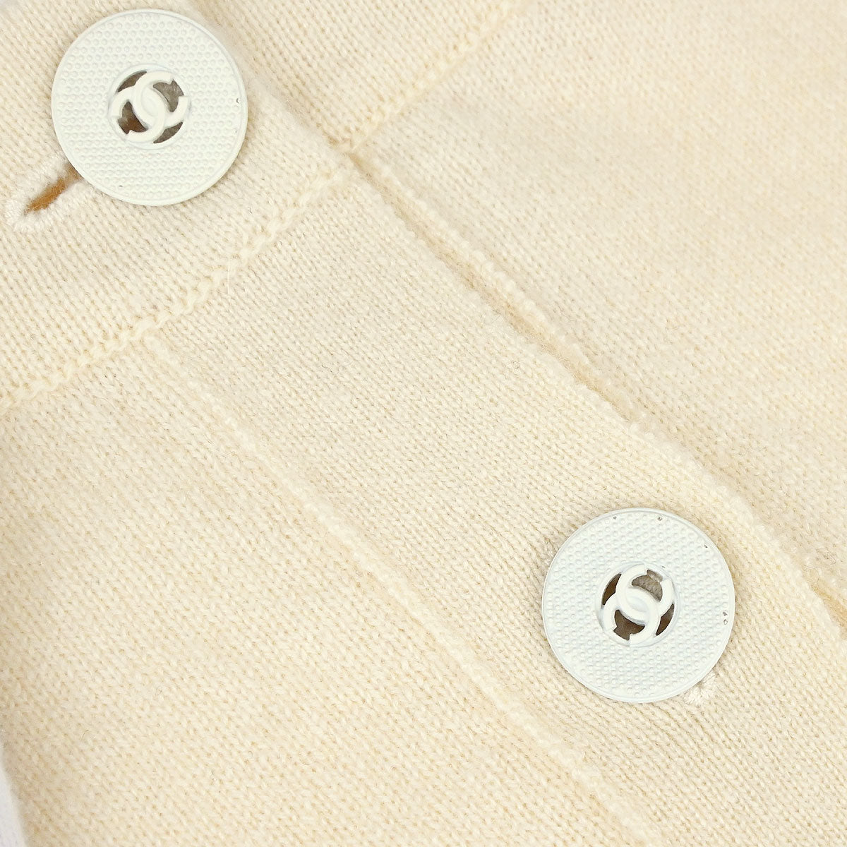 Chanel 2014-2015 Cardigan Ivory #42